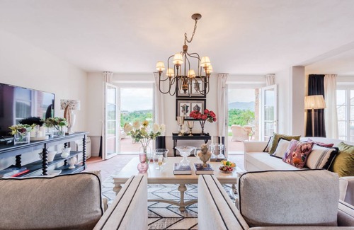 Montecarlo Villa | 200 m² Villa ∙ 3 bedrooms ∙ 6 guests
