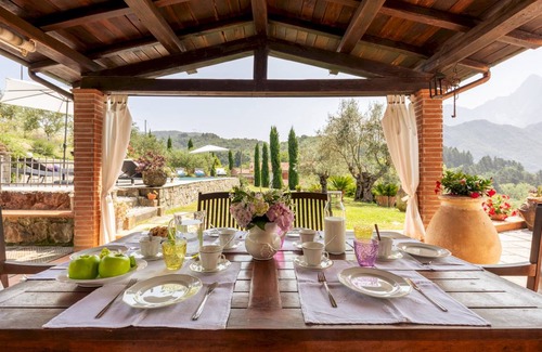 Fivizzano Villa | 200 m² Villa ∙ 3 bedrooms ∙ 6 guests