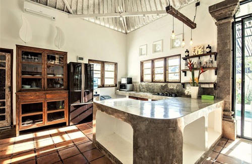 Umalas Villa | ❤$200 NOW 4BR Private Pool | 2 Kitchens★Bath Tub