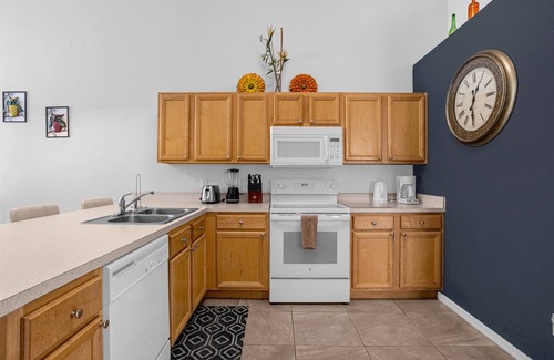 Kissimmee House | 201 Hideaway beach 4 beds - pool&spa