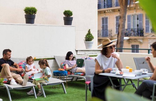 Les Baumettes Hotel | 21 m² Hotel ∙ 127 guests
