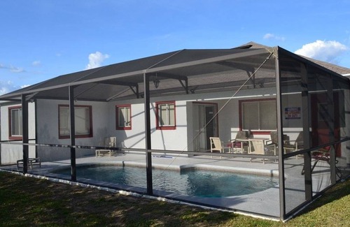 Hillcrest Estates Villa | 21 m² Villa ∙ 4 bedrooms ∙ 8 guests