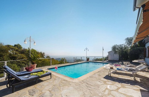 Corsanico Other | 210 m² Accommodation ∙ 4 bedrooms ∙ 8 guests