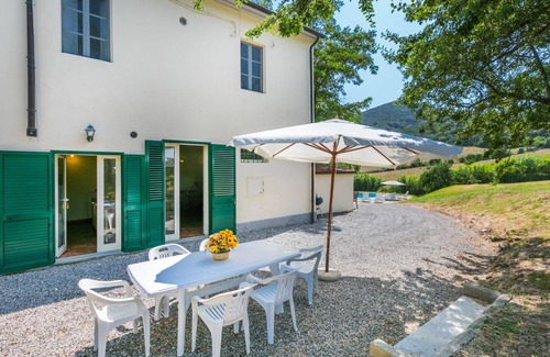 Rosignano Marittimo House | 210 m² House ∙ 7 bedrooms ∙ 17 guests