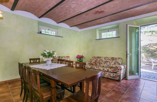 Rosignano Marittimo House | 210 m² House ∙ 7 bedrooms ∙ 17 guests