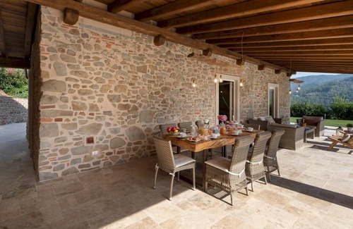 Pescia Villa | 210 m² Villa ∙ 4 bedrooms ∙ 8 guests