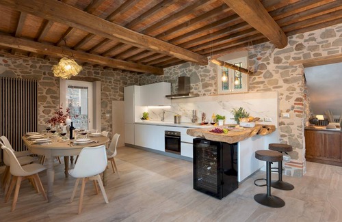 Pescia Villa | 210 m² Villa ∙ 4 bedrooms ∙ 8 guests