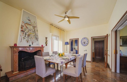 Monteggiori House | 220 m² House ∙ 5 bedrooms ∙ 10 guests