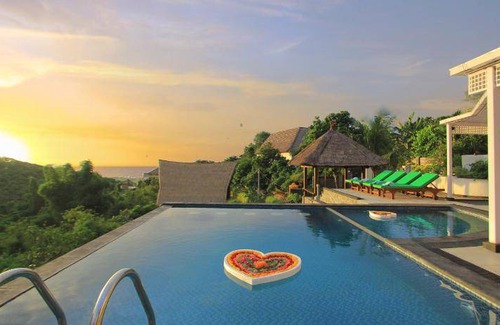 Banjar Villa | 220 m² Villa ∙ 3 bedrooms ∙ 8 guests