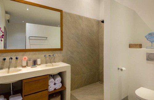 Kalibukbuk Villa | 225 m² Villa ∙ 3 bedrooms ∙ 6 guests