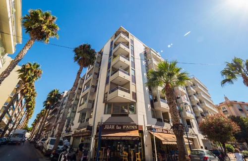 Juan-les-Pins Apartment | 23 m² Apartment ∙ 1 bedroom ∙ 4 guests