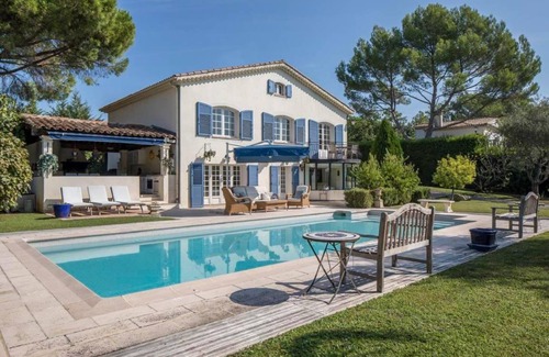 Les Baraques House | 230 m² House ∙ 4 bedrooms ∙ 8 guests