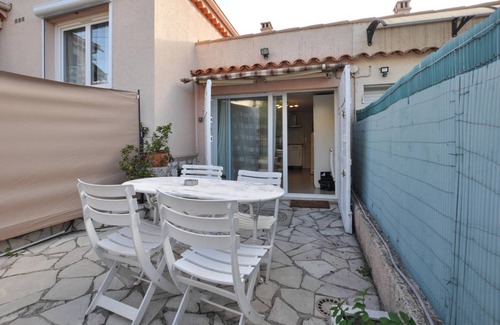 Cros-de-Cagnes House | 24 m² House ∙ 2 guests