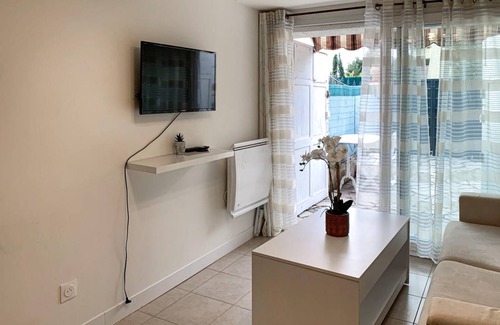 Cros-de-Cagnes House | 24 m² House ∙ 2 guests