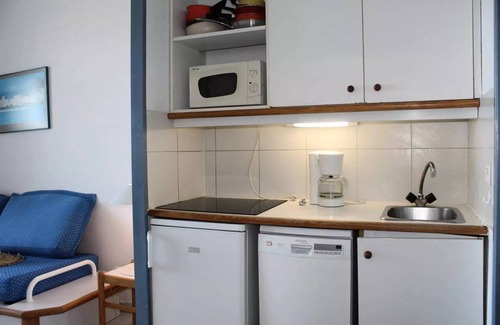 Villeneuve Loubet Beach Apartment | 24 m² Studio flat ∙ 1 bedroom ∙ 4 guests