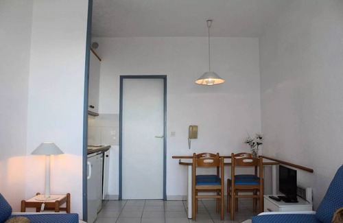 Villeneuve Loubet Beach Apartment | 24 m² Studio flat ∙ 1 bedroom ∙ 4 guests
