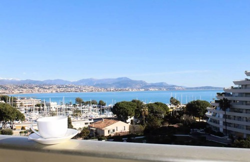 Villeneuve Loubet Beach Apartment | 24 m² Studio flat ∙ 1 bedroom ∙ 4 guests