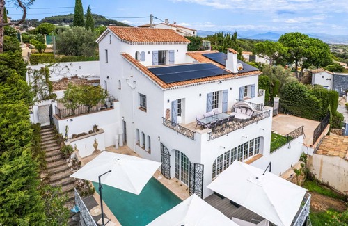 Vallauris Villa | 240 m² Villa ∙ 5 bedrooms ∙ 11 guests