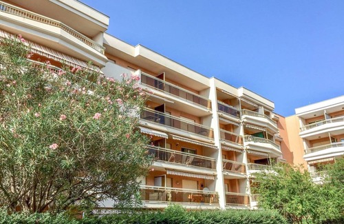 Sainte-Maxime City Centre Apartment | 25 m² Apartment ∙ 1 bedroom ∙ 4 guests