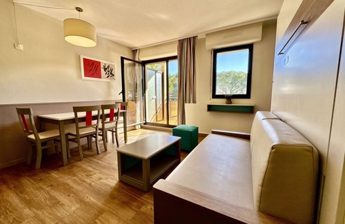 Mandelieu-La-Napoule Apartment | 25 m² Studio flat ∙ 4 guests