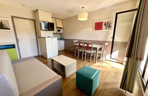 Mandelieu-La-Napoule Apartment | 25 m² Studio flat ∙ 4 guests