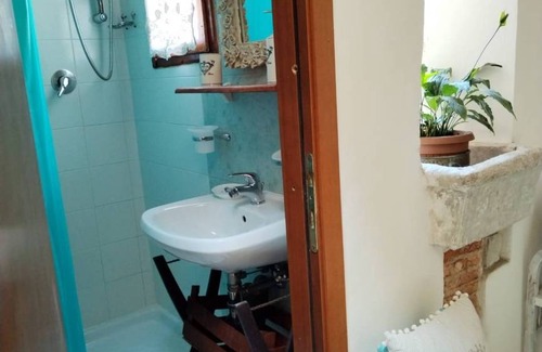 Carrara House | 250 m² House ∙ 1 bedroom ∙ 3 guests