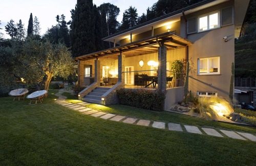 Massaciuccoli Villa | 250 m² Villa ∙ 5 bedrooms ∙ 10 guests