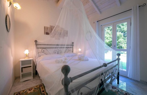 Ronchi Villa | 250 m² Villa ∙ 5 bedrooms ∙ 10 guests