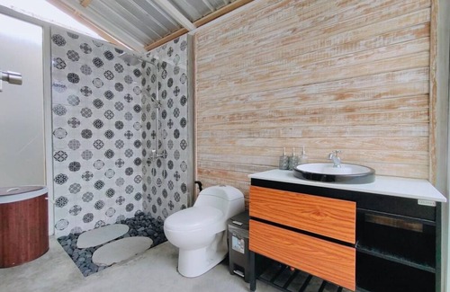 Dalung House | 260 m² House ∙ 2 bedrooms ∙ 6 guests