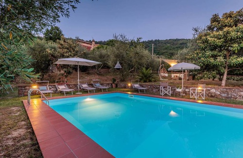 Lucca Villa | 260 m² Villa ∙ 4 bedrooms ∙ 8 guests