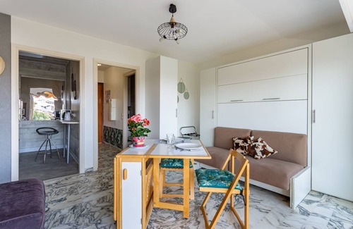 Juan-les-Pins Apartment | 28 m² Apartment ∙ 2 guests