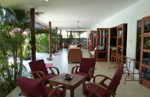 Kalisada Villa | 288 m² Villa ∙ 3 bedrooms ∙ 6 guests