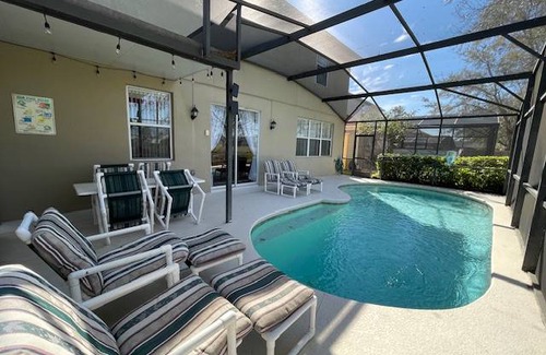 Sunrise Lakes House | 289 m² House ∙ 5 bedrooms ∙ 10 guests