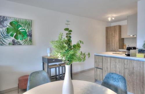 Theoule-sur-Mer Apartment | 2Bedrooms, Thèoule-sur-mer