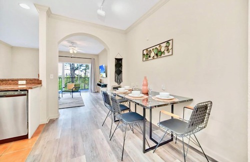 West Kissimmee House | 2BR - 1King - 2Queens with Pool and Hot Tub near Disney