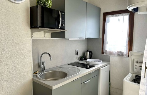 Saint-Aygulf Apartment | 2P/Mezzanine Apt 4 Pers in Saint-Aygulf - Terrace, Parking, Washing Machine