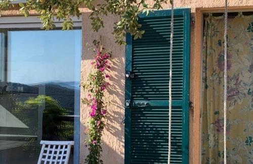La Croix-Valmer Villa | 3-bedroom house with pool in Domaine de Barbigoua