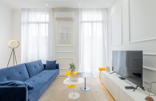 Cannes City Centre Apartment | 3-Br Apartment in the heart of downtown