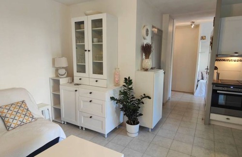 Frejus Port Apartment | 30 m² Studio flat ∙ 3 guests
