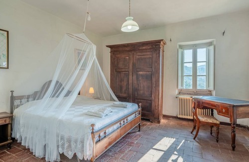 Villabuona House | 300 m² House ∙ 5 bedrooms ∙ 8 guests