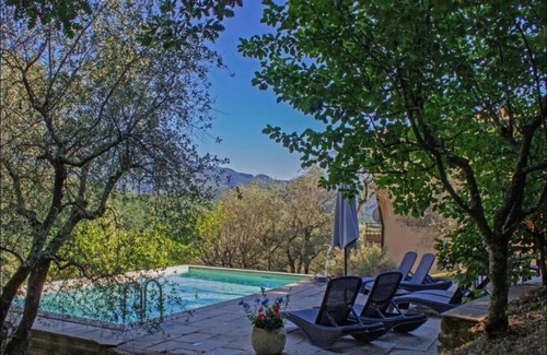Gassano House | 300 m² House ∙ 6 bedrooms ∙ 11 guests