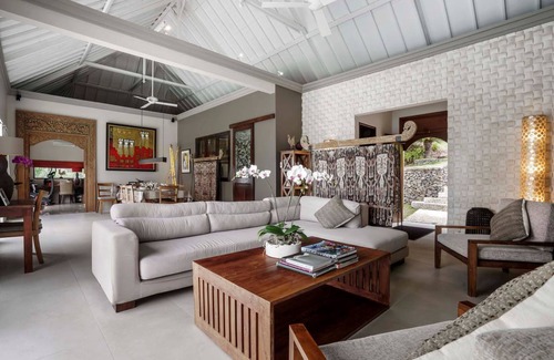 Bunutan Villa | 300 m² Villa ∙ 3 bedrooms ∙ 6 guests