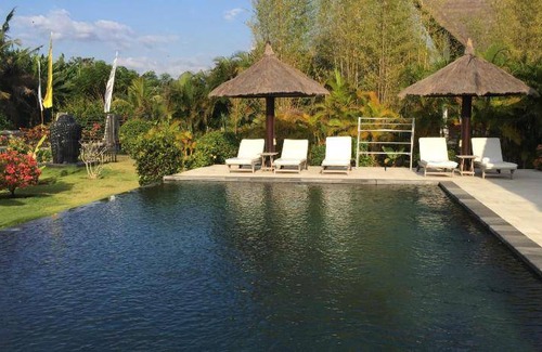 Umeanyar Villa | 300 m² Villa ∙ 4 bedrooms ∙ 12 guests