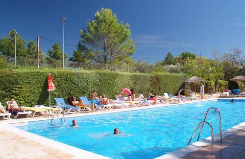 Saint-Paul-en-Foret House | 32 m² Mobile home ∙ 2 bedrooms ∙ 6 guests