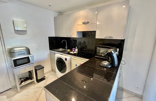 Cannes City Centre Apartment | 33 m² Studio flat ∙ 4 guests