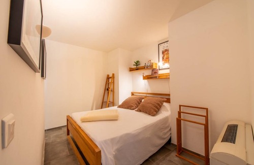 Saint-Tropez City Centre Apartment | 34 m² Studio flat ∙ 2 guests