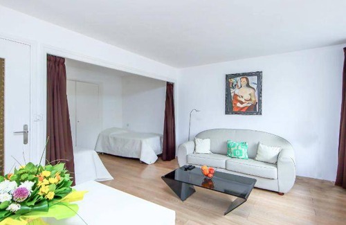 Pointe Croisette Apartment | 35 m² Apartment ∙ 2 guests