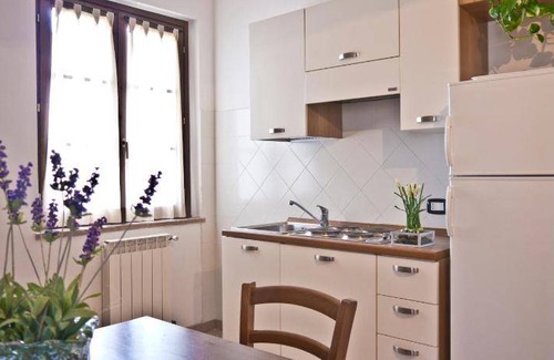 Pomaia Apartment | 35 m² Apartment ∙ 5 guests