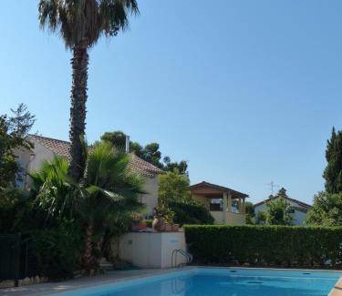 Mandelieu-la-Napoule Beach Apartment | 35 m² Apartment ∙ 1 bedroom ∙ 4 guests