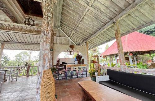 Baturiti Hotel | 35 m² Hotel ∙ 3 bedrooms ∙ 8 guests